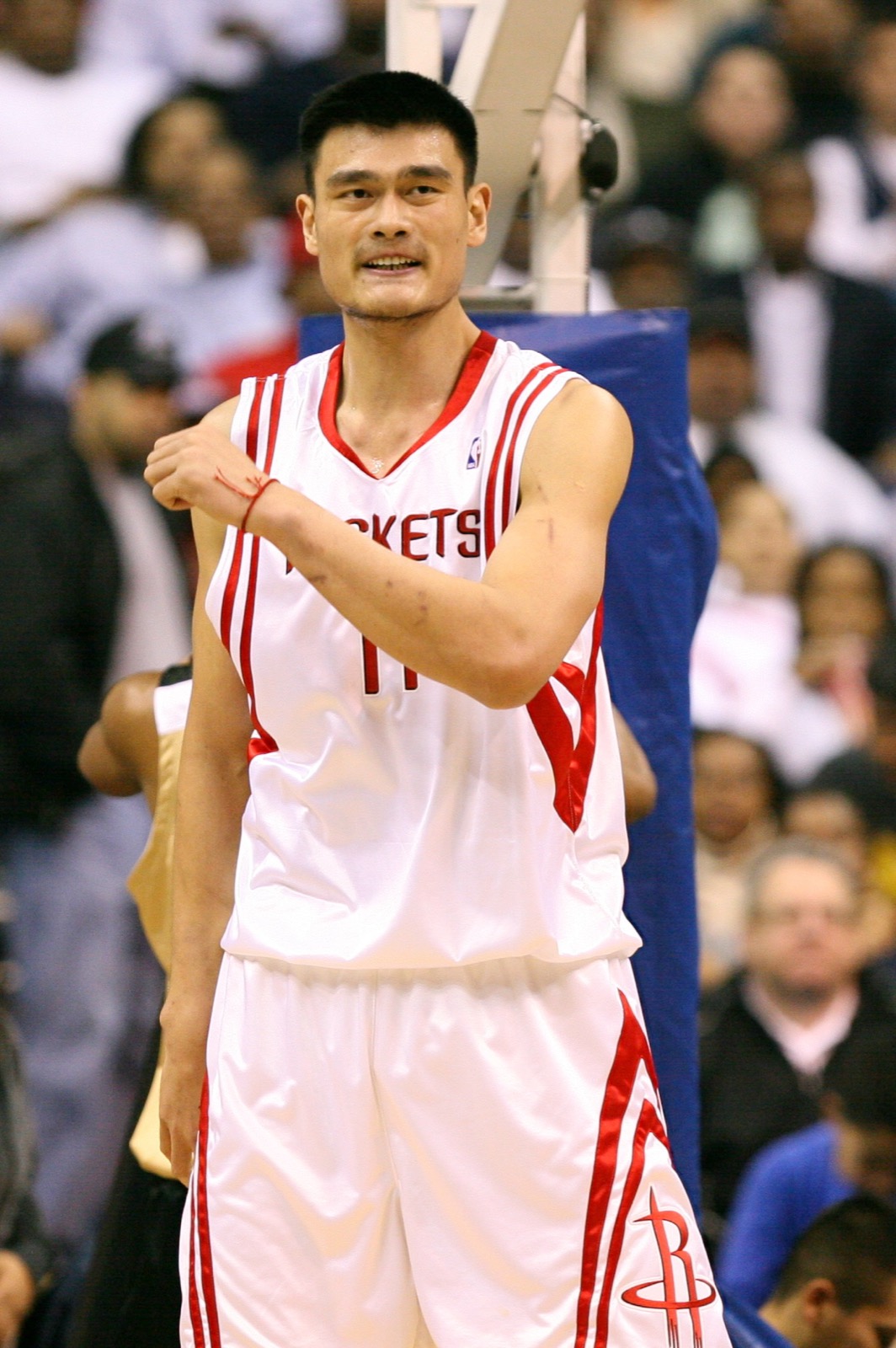 姚明传承24年：NBA为何还选火箭打澳门赛？